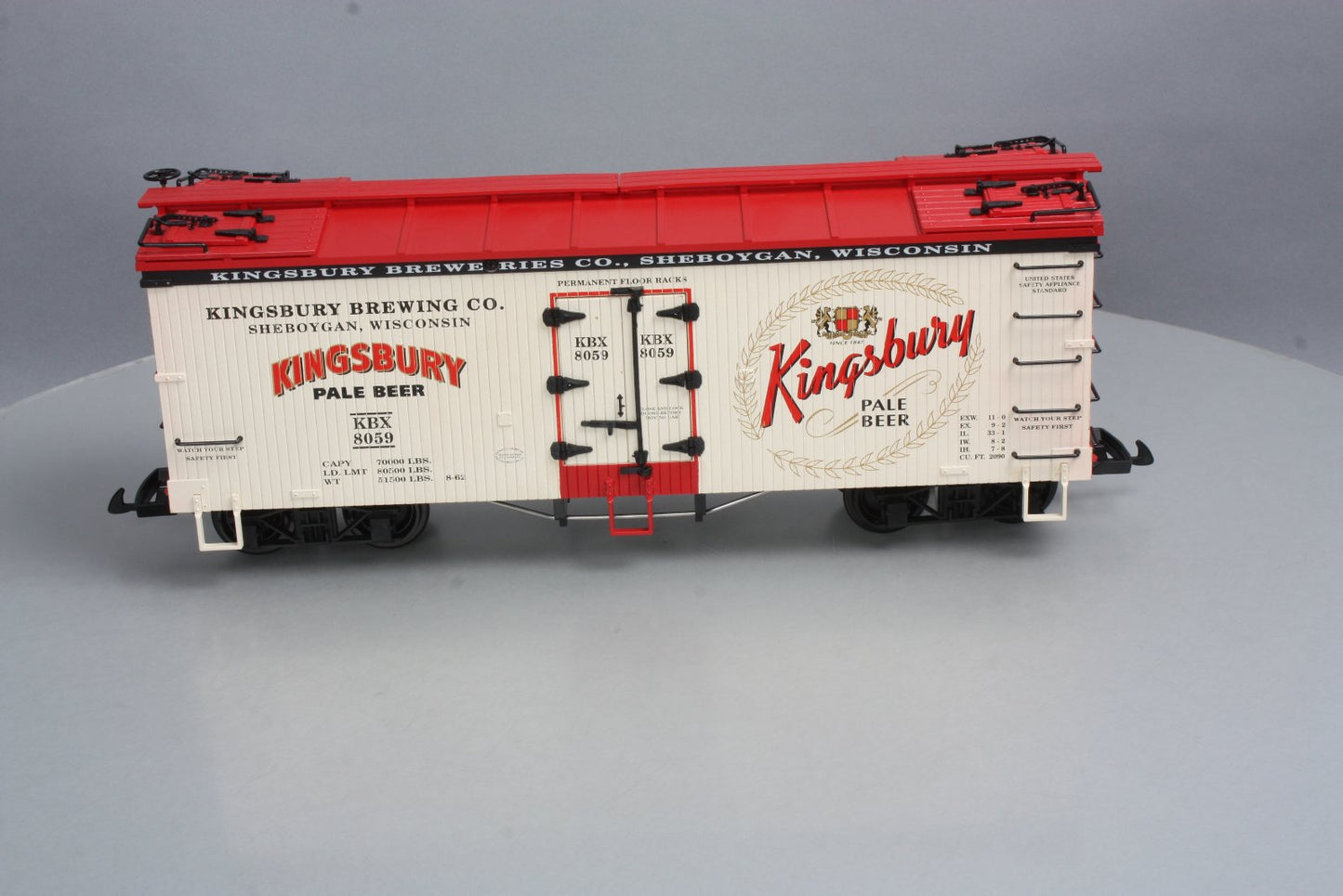 USA Trains R16424 G Scale Kingsbury Pale Beer Reefer #8059