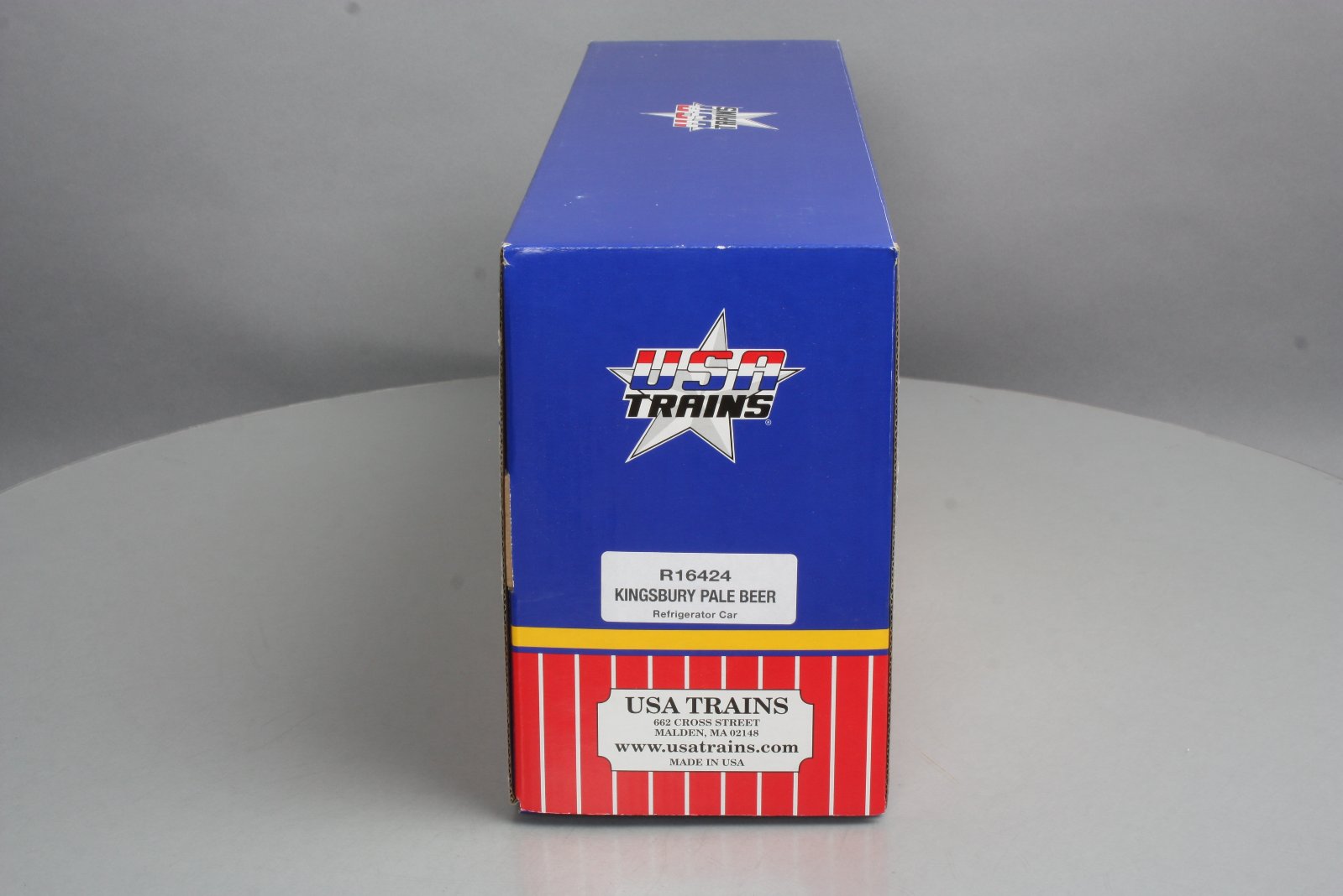 USA Trains R16424 G Scale Kingsbury Pale Beer Reefer #8059