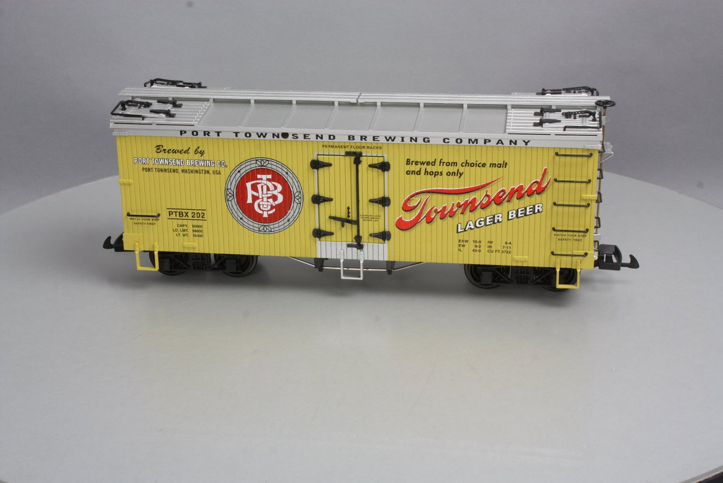 USA Trains R16421 G Scale Townsend Lager Beer Reefer #202