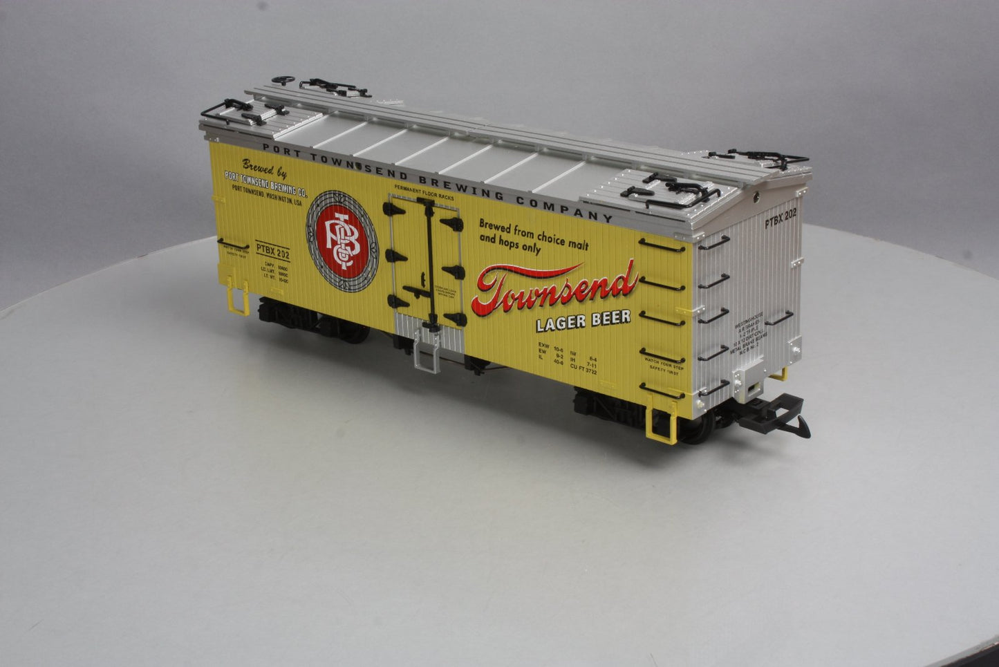 USA Trains R16421 G Scale Townsend Lager Beer Reefer #202