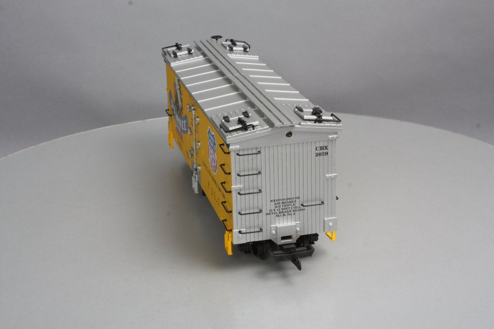 USA Trains 16429 G Scale Pawnee Beer Refrigerator Car