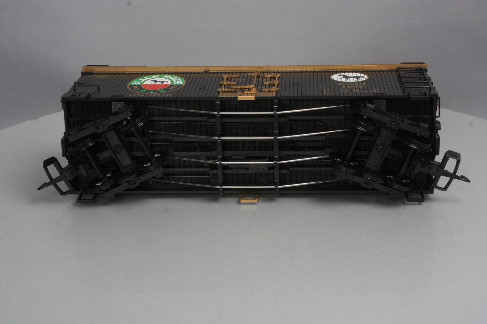 USA Trains R16413 G Scale Black Horse Ale Refrigerator Car