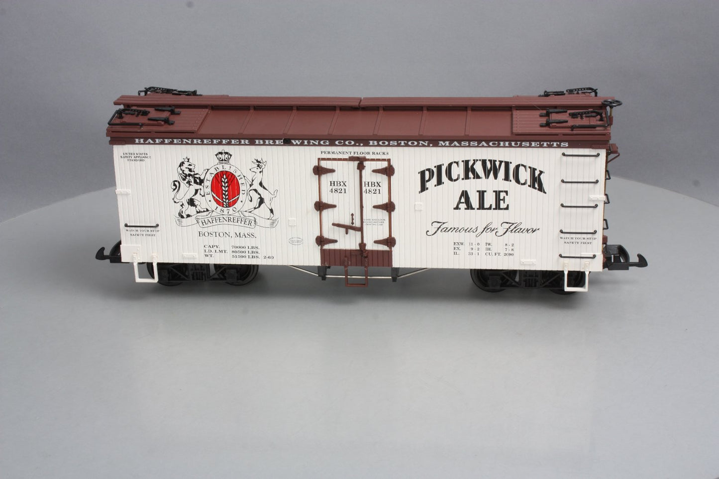 USA Trains 16412 G Scale Pickwick Ale Refrigerator Car