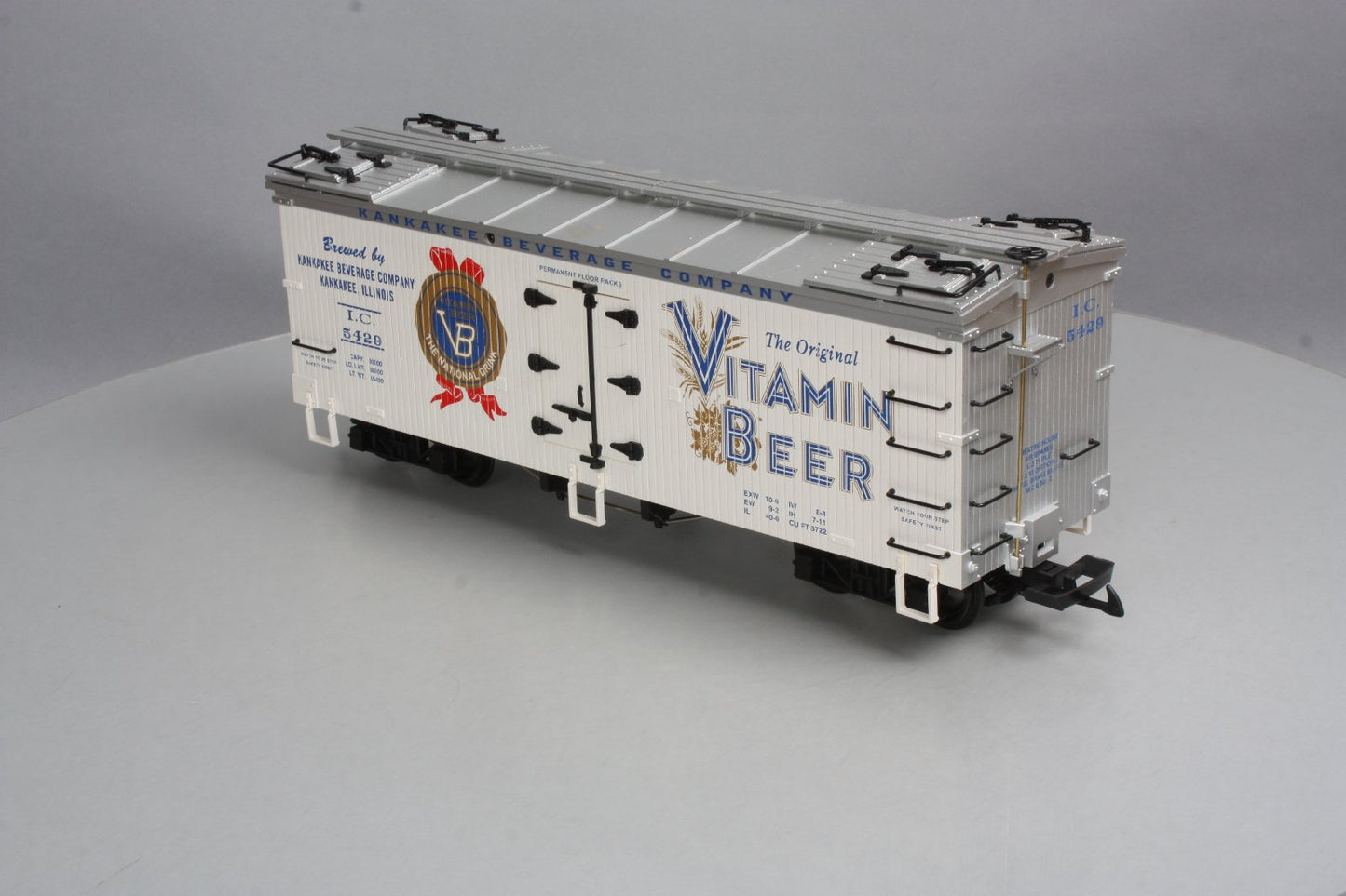 USA Trains 16391 G Scale Vitamin Beer Refrigerator Car