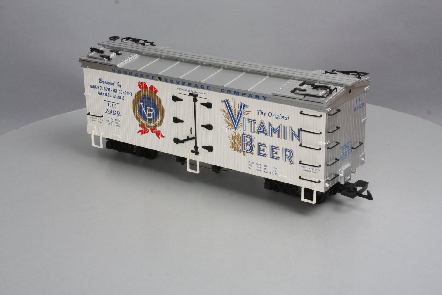 USA Trains 16391 G Scale Vitamin Beer Refrigerator Car