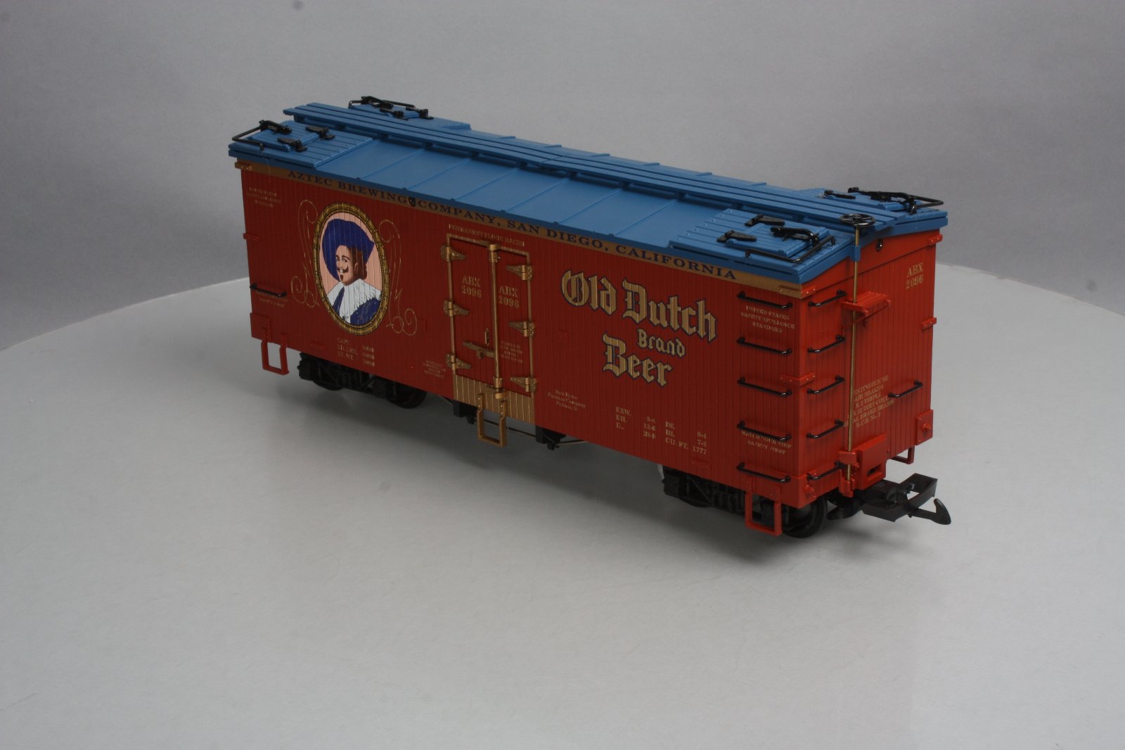 USA Trains 16435 G Scale Old Dutch Beer Refrigerator Car