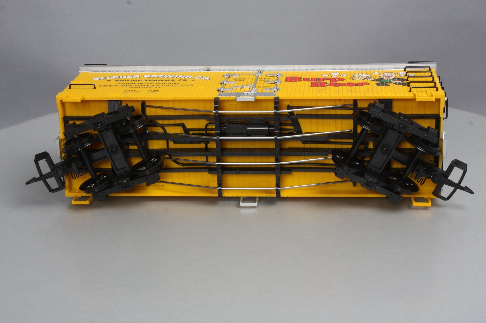 USA Trains R16407 G Scale Belcher Brewing Co. Refrigerator Car