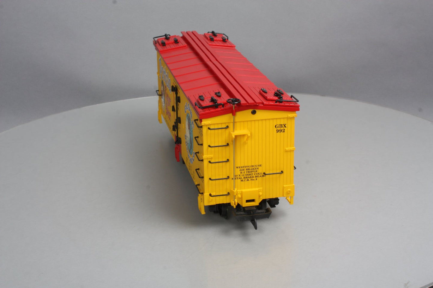 USA Trains 16439 G Scale Portola Lager Beer Refrigerator Car