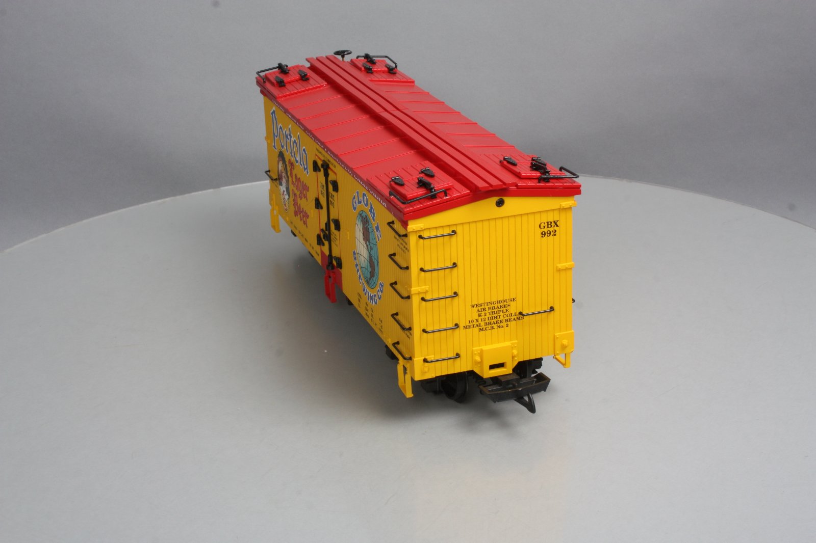USA Trains 16439 G Scale Portola Lager Beer Refrigerator Car