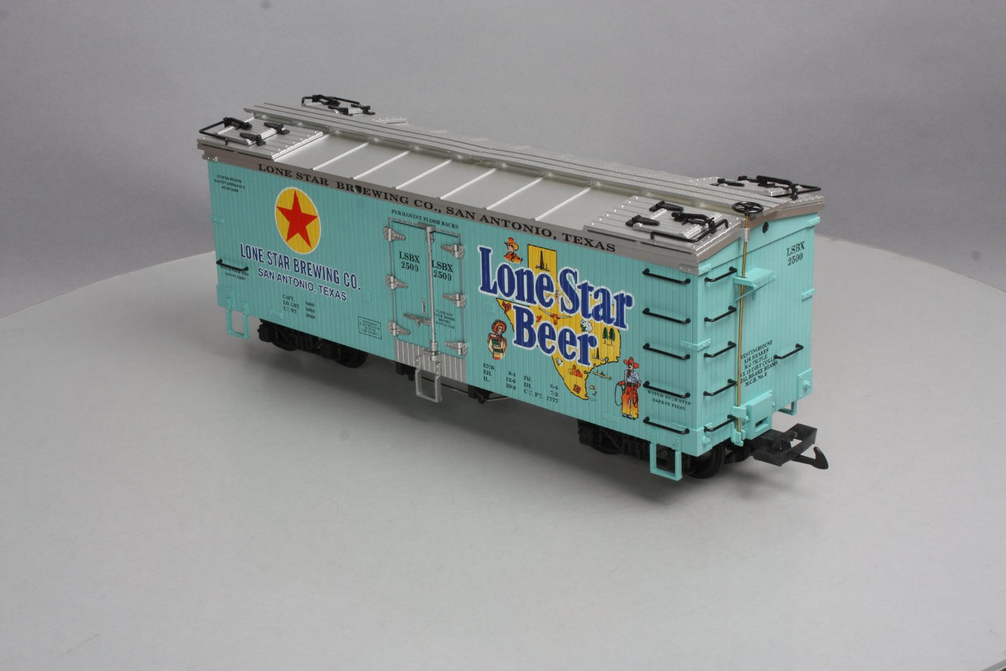 USA Trains R16436 G Scale Lone Star Beer Refrigerator Car