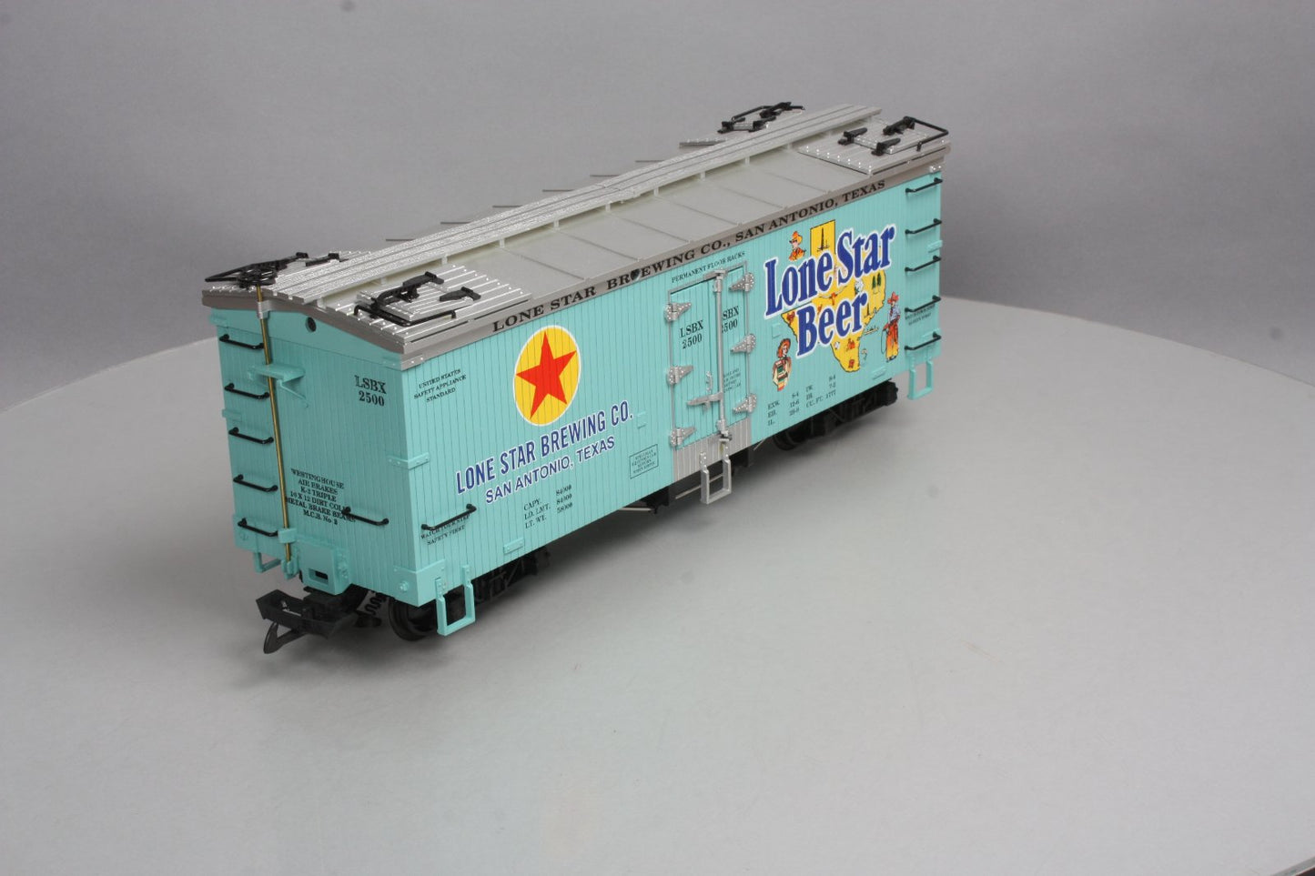 USA Trains R16436 G Scale Lone Star Beer Refrigerator Car