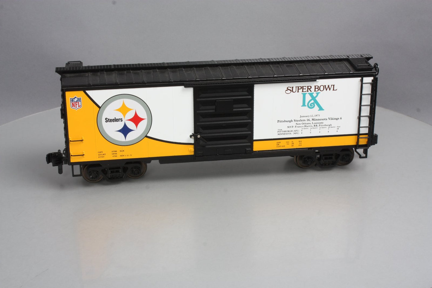 MTH 70-74068 G Scale Pittsburgh Steelers (Super Bowl 9) 40' Metal Wheels Boxcar