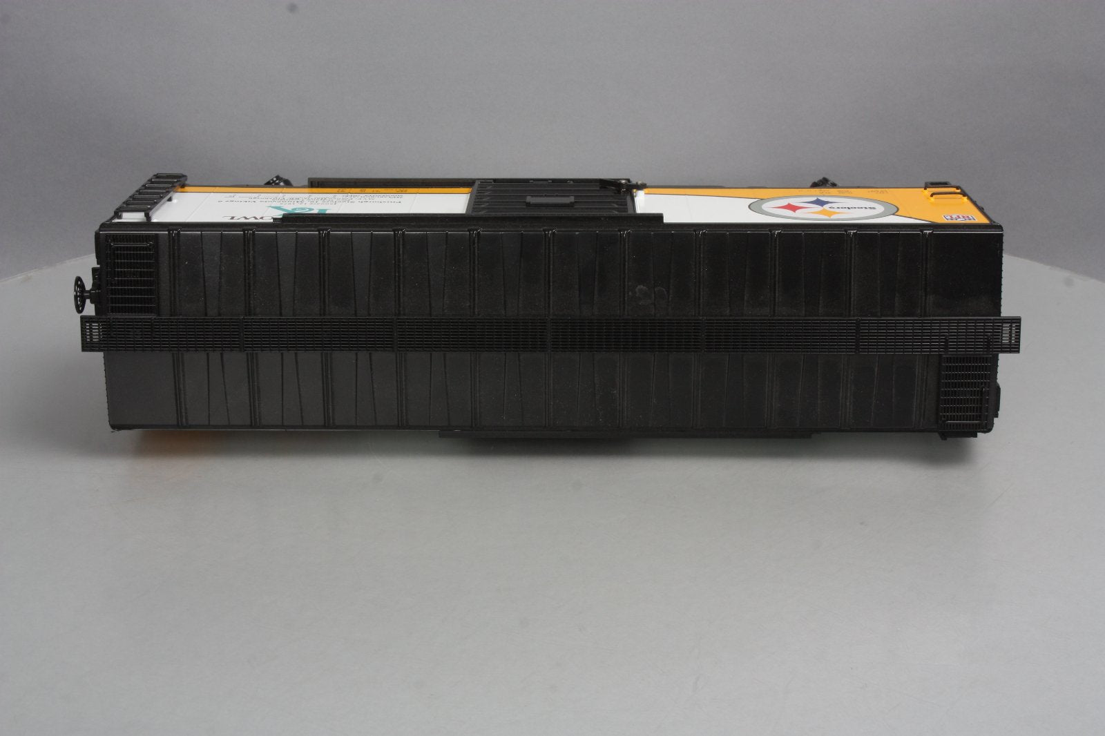 MTH 70-74068 G Scale Pittsburgh Steelers (Super Bowl 9) 40' Metal Wheels Boxcar