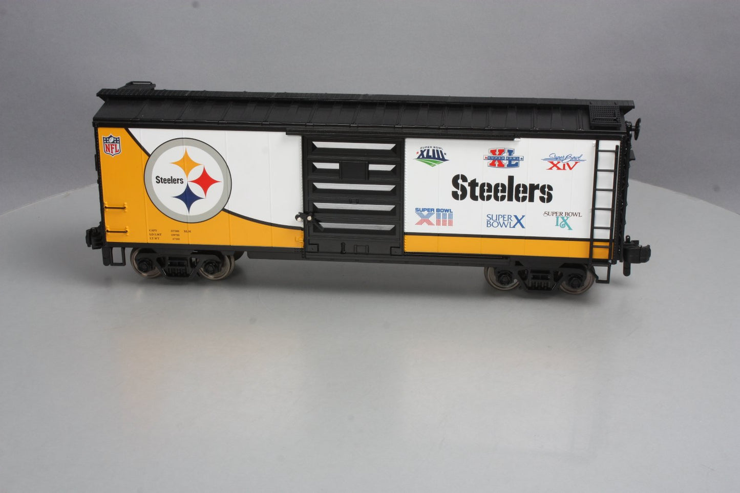 MTH 70-74077 G Scale Pittsburgh Steelers (All) 40' Metal Wheels Boxcar