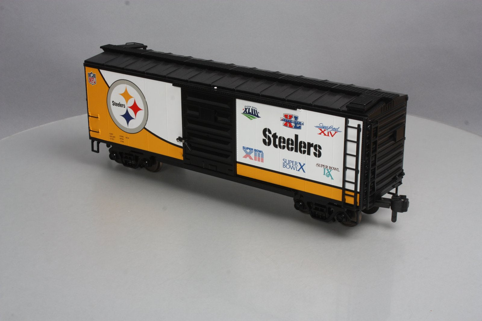 MTH 70-74077 G Scale Pittsburgh Steelers (All) 40' Metal Wheels Boxcar