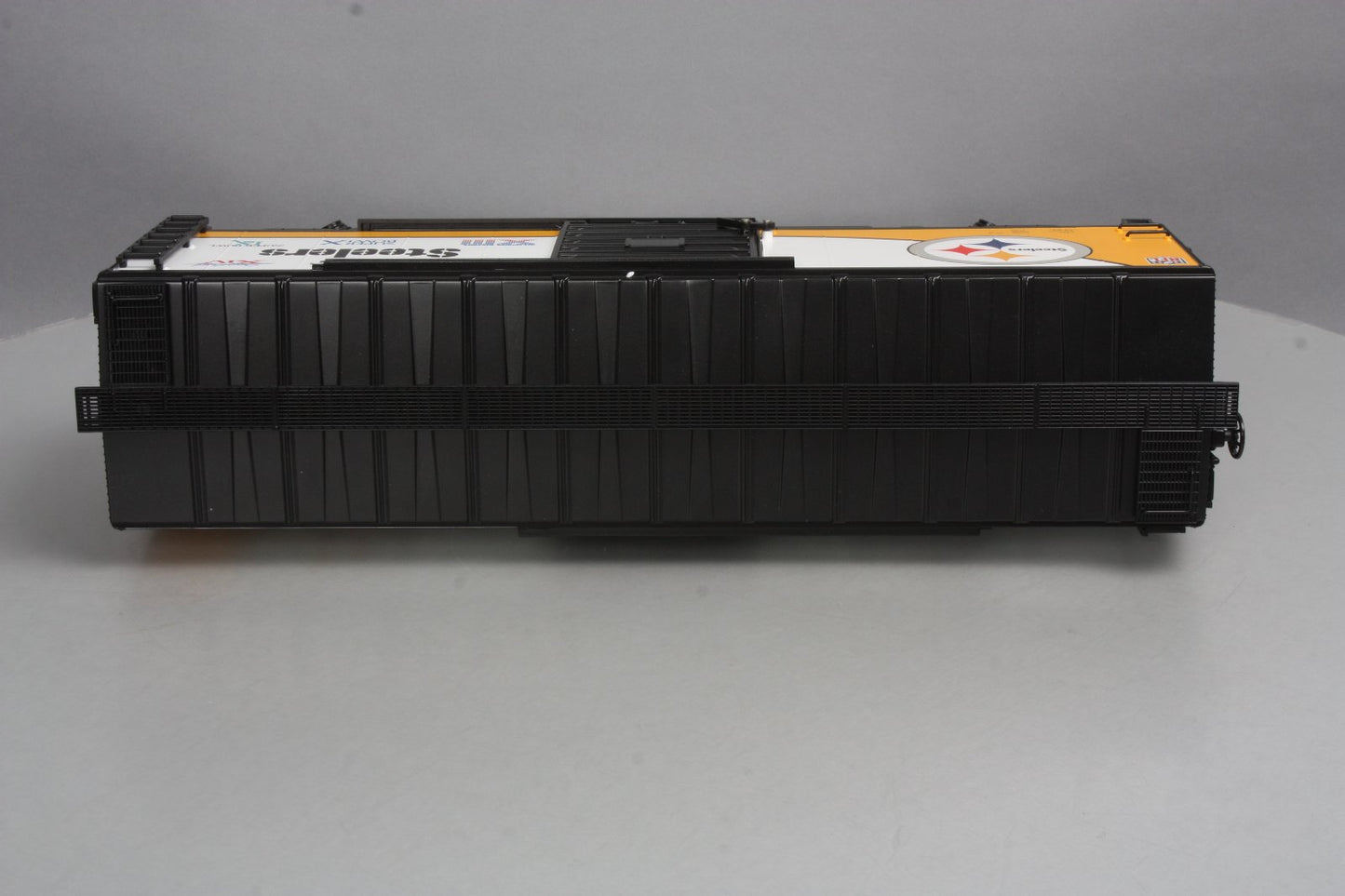 MTH 70-74077 G Scale Pittsburgh Steelers (All) 40' Metal Wheels Boxcar