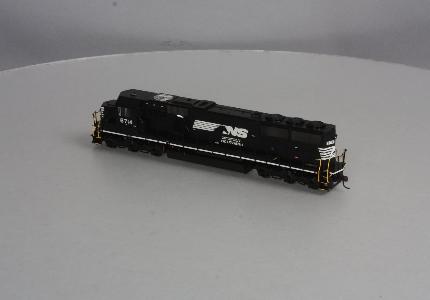 Athearn 78806 HO Scale Norfolk Southern SD-60 Diesel Locomotive #6714