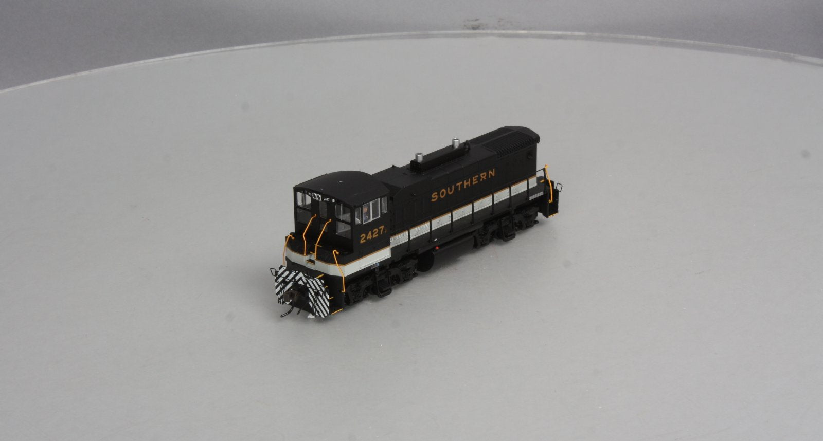 Atlas 9976 HO Scale Southern MP-15DC Diesel #2427
