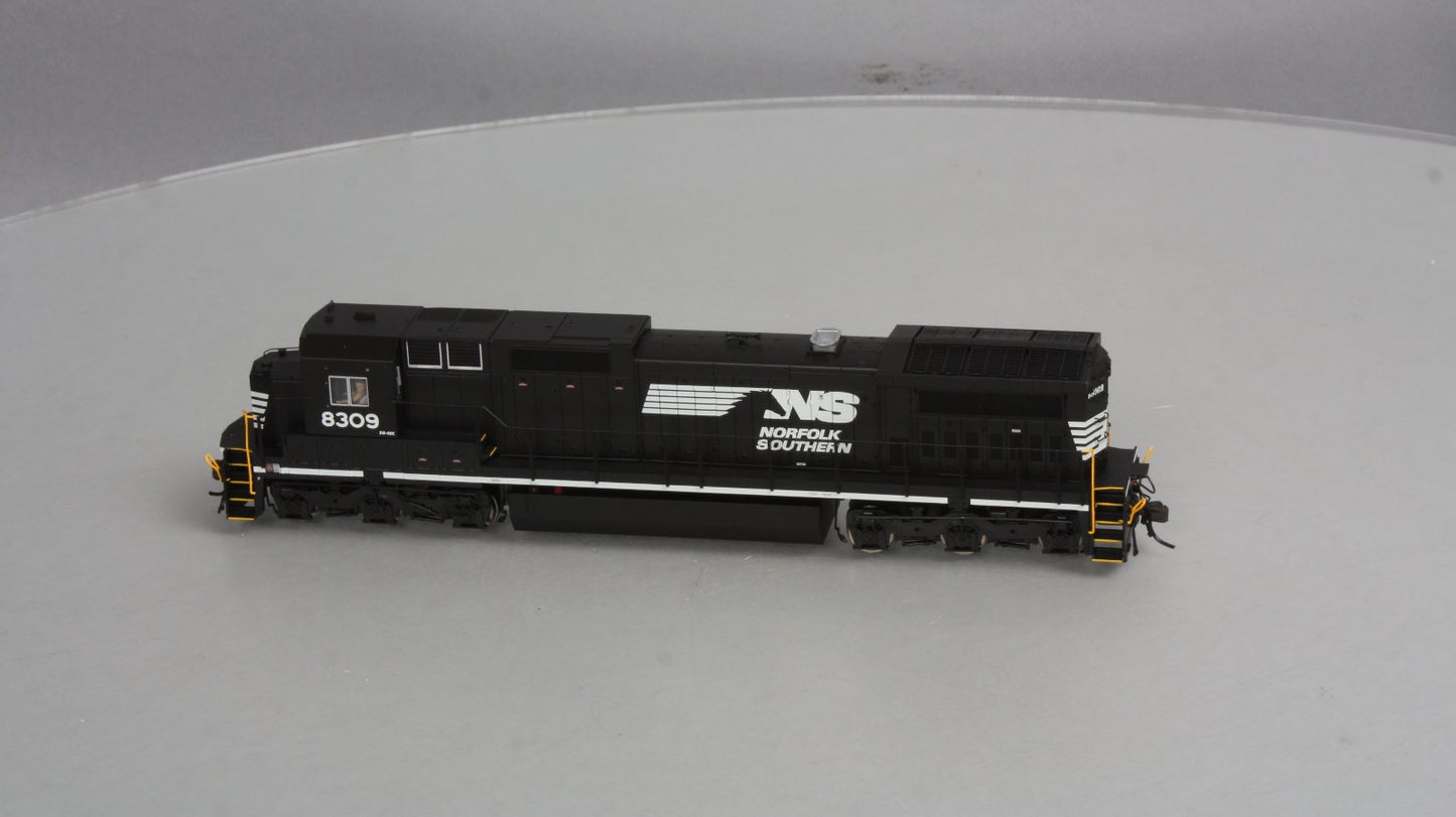 Atlas 10000750 HO RTR Norfolk Southern Dash 8-40C Diesel #8309