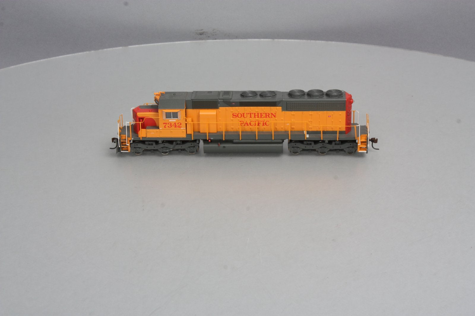 Athearn 89885 HO Scale Southern Pacific SD40 Diesel Locomotive #7342