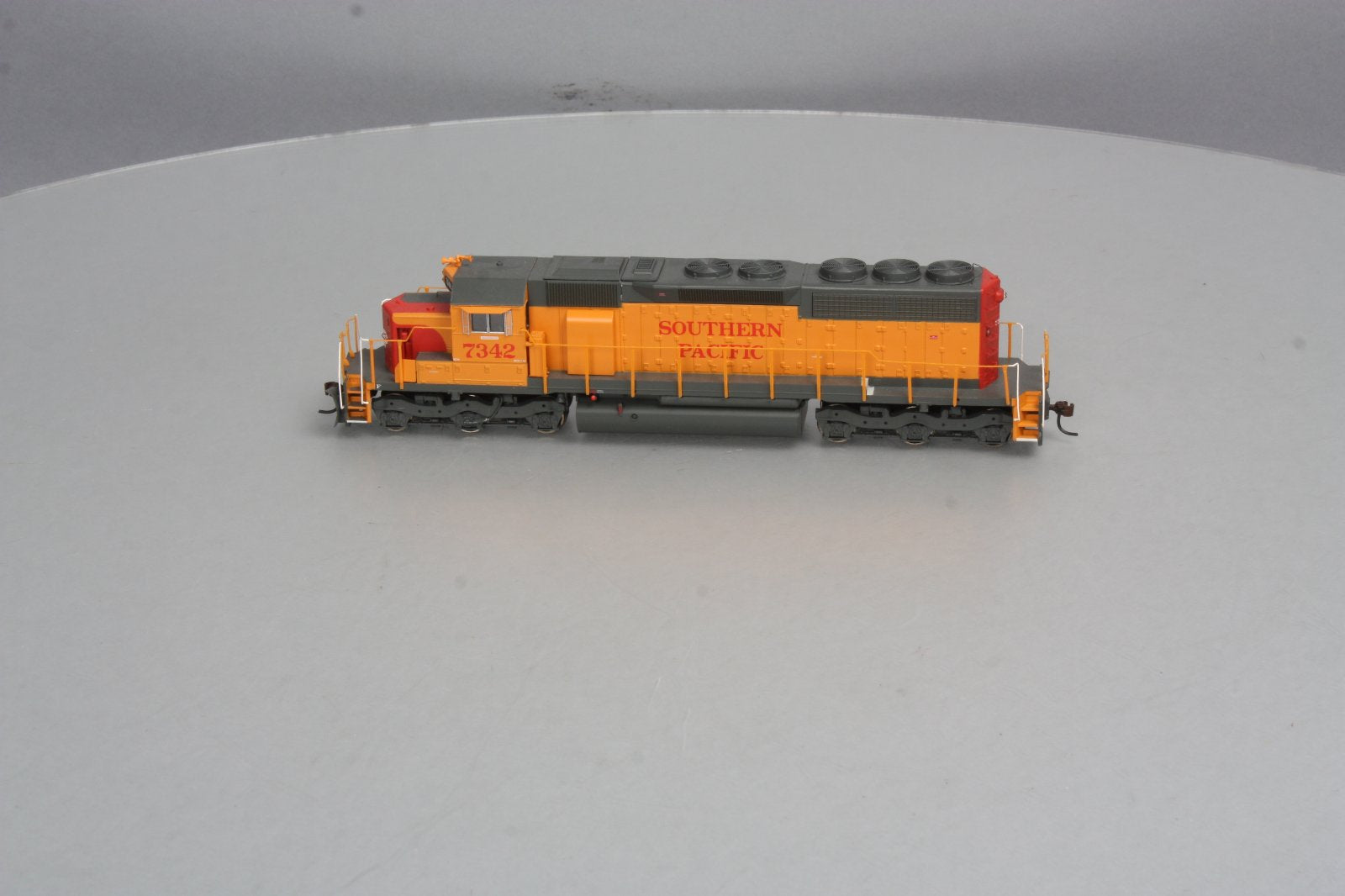 Athearn 89885 HO Scale Southern Pacific SD40 Diesel Locomotive #7342