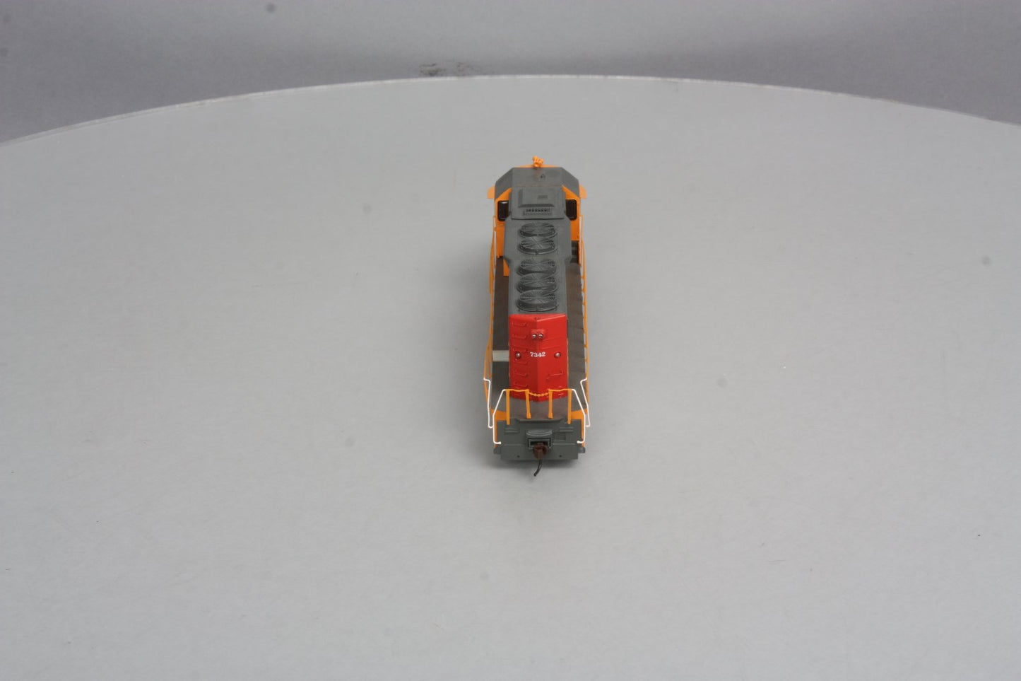 Athearn 89885 HO Scale Southern Pacific SD40 Diesel Locomotive #7342