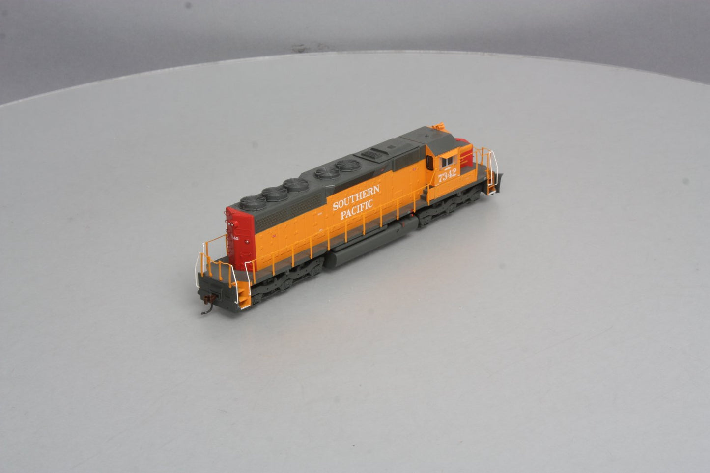 Athearn 89885 HO Scale Southern Pacific SD40 Diesel Locomotive #7342