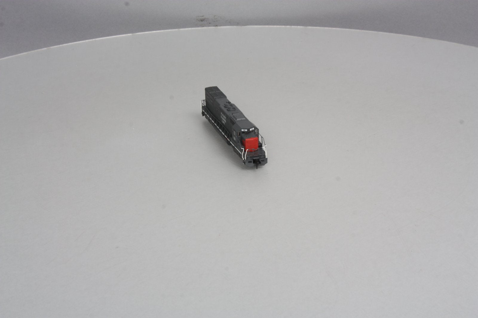InterMountain 69419 Pacific Harbor Line SD40T-2 Diesel