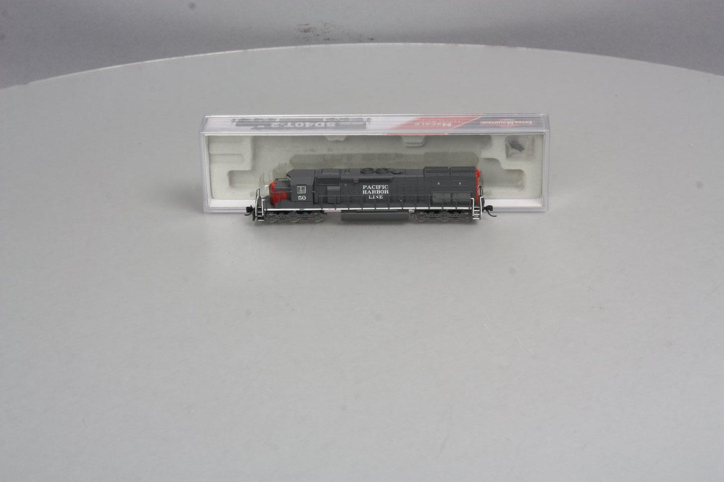 InterMountain 69419 Pacific Harbor Line SD40T-2 Diesel