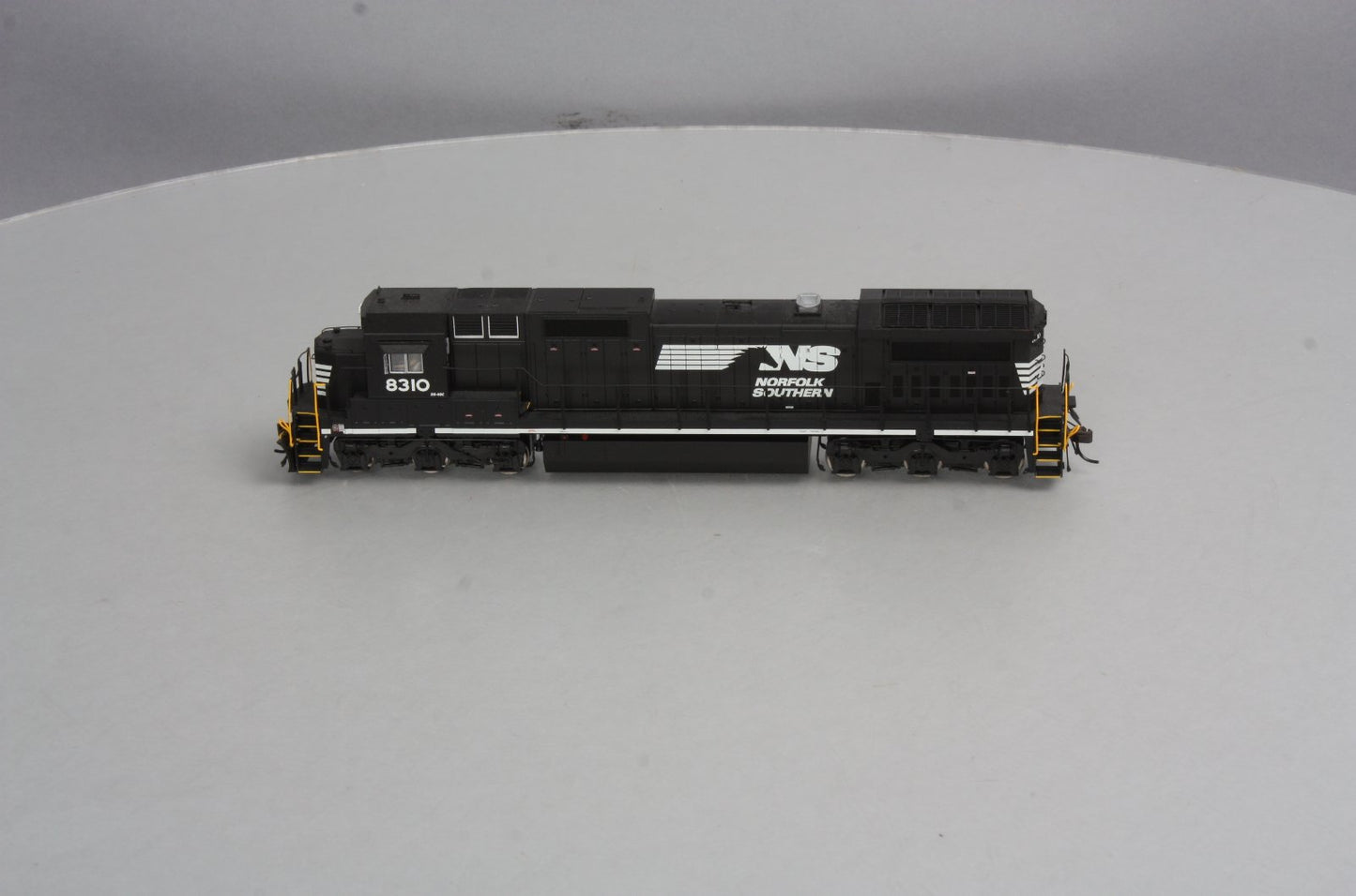 Atlas 10000770 HO Norfolk Southern "Horse Head" Dash 8-40C Diesel Locomotive