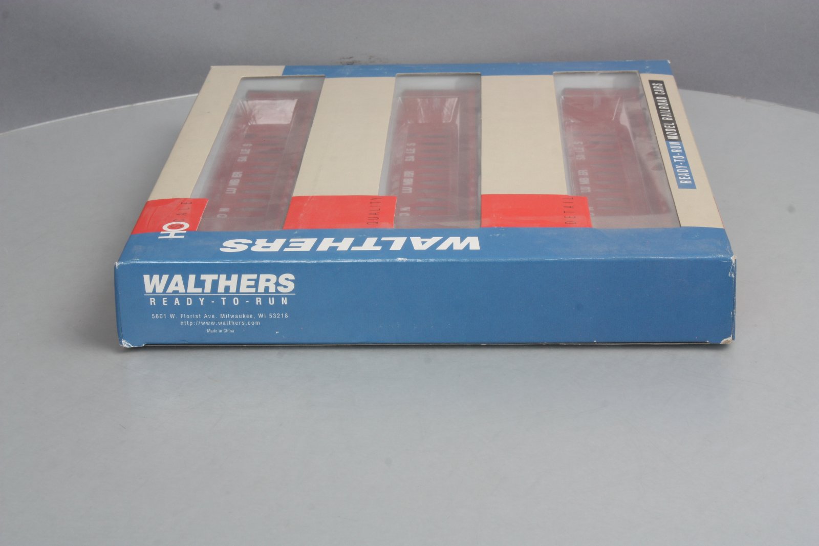Walthers 932-34107 HO Hampton Lumber-Opera 72' Center Beam Flatcars (Pack of 3)