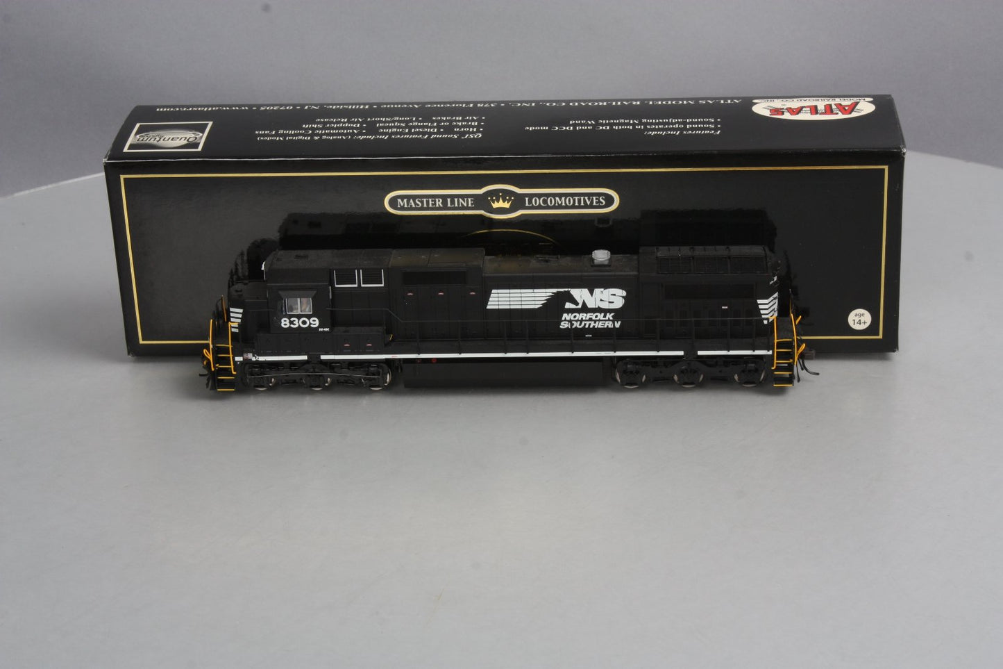 Atlas 10000769 HO Norfolk Southern RTR Dash 8-40C w/DCC & Sound #8309