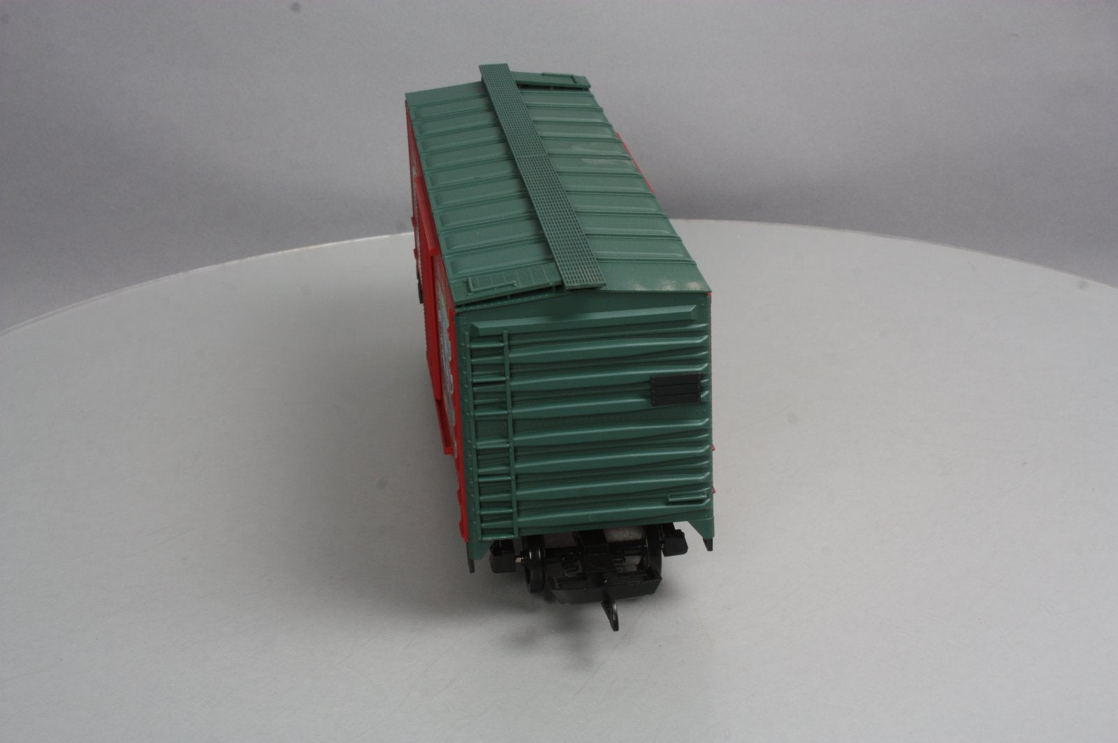 Piko 38864 Piko G Scale 2015 Christmas Car #38864 - Plastic Wheels