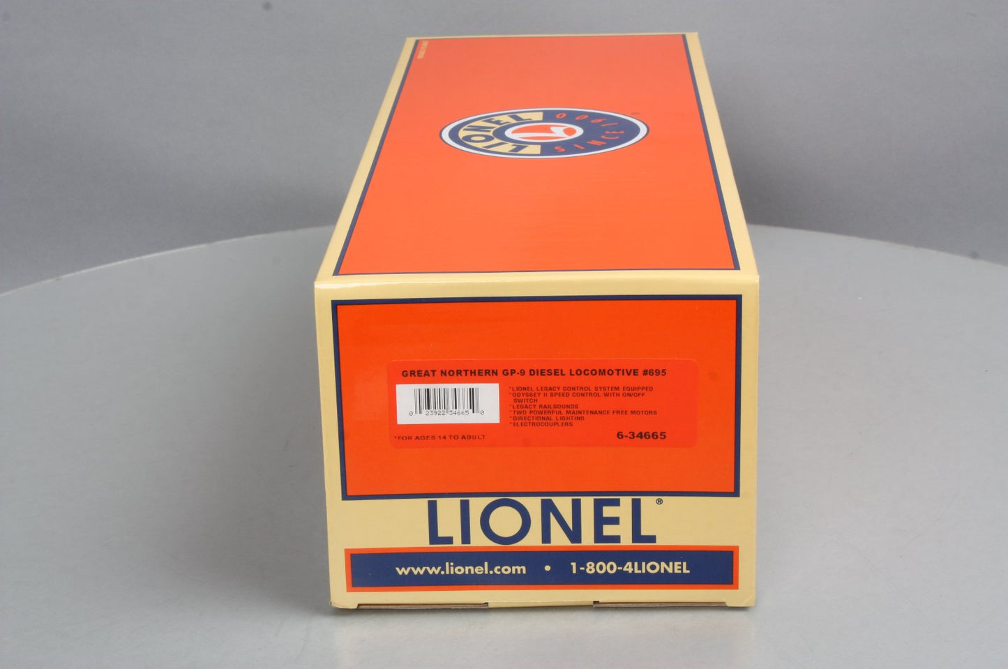 Lionel 6-34665 O Great Northern Legacy GP9 Diesel Locomotive #695