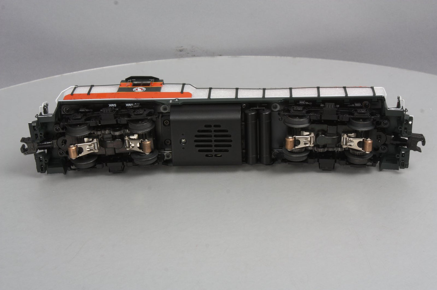 Lionel 6-34665 O Great Northern Legacy GP9 Diesel Locomotive #695