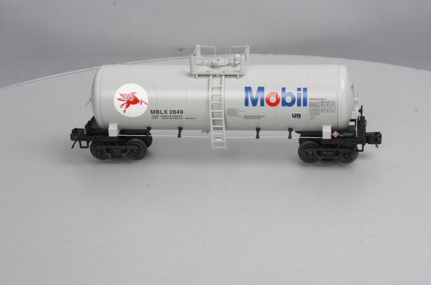 MTH 20-96226 O Mobil Single Dome Tank Car #2849