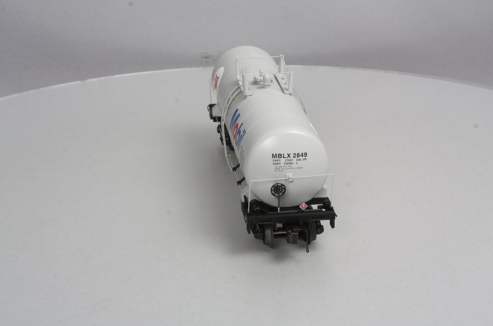 MTH 20-96226 O Mobil Single Dome Tank Car #2849
