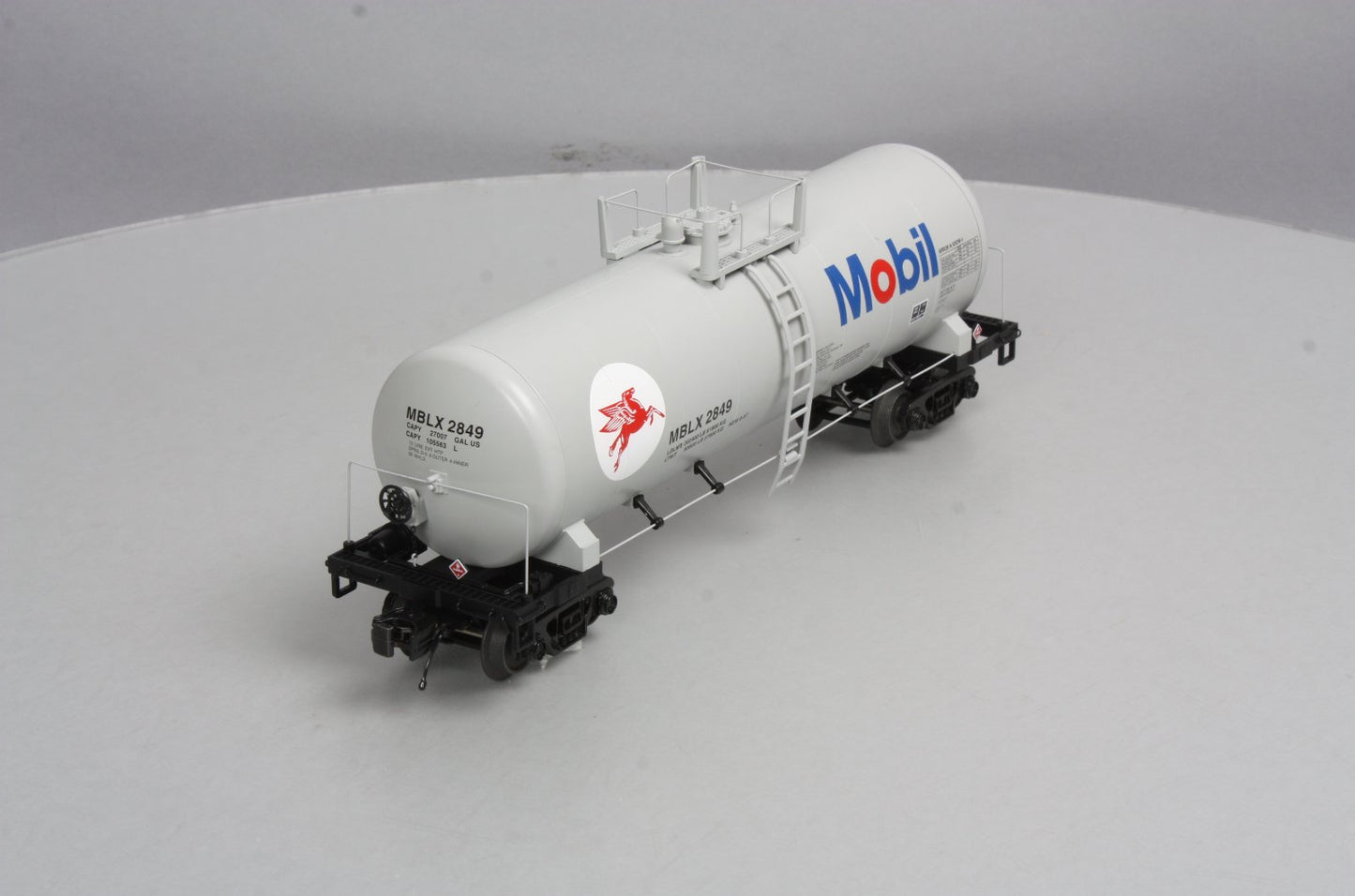 MTH 20-96226 O Mobil Single Dome Tank Car #2849