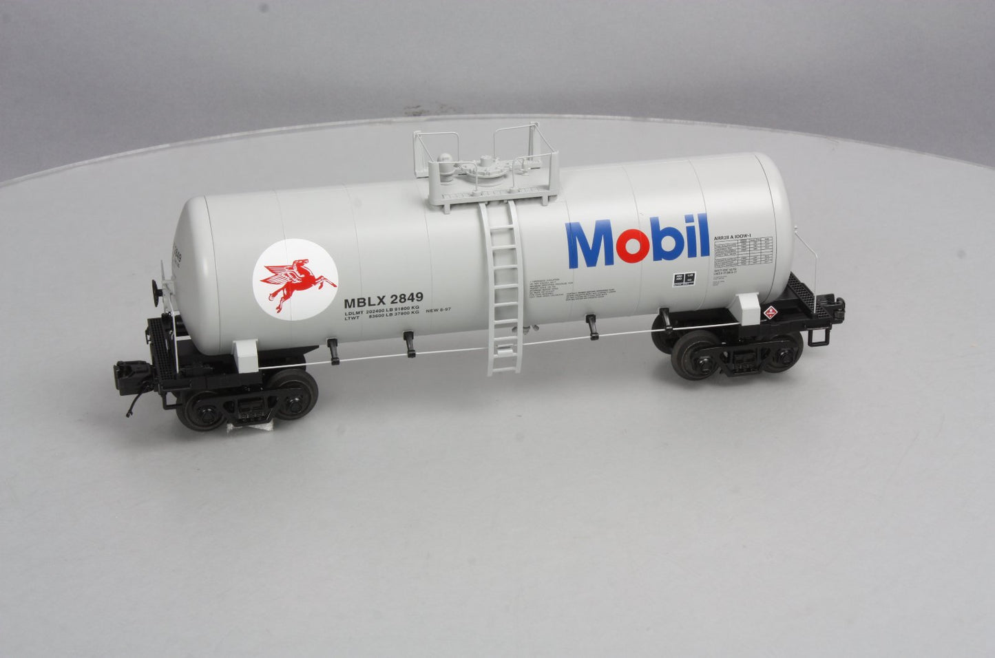 MTH 20-96226 O Mobil Single Dome Tank Car #2849