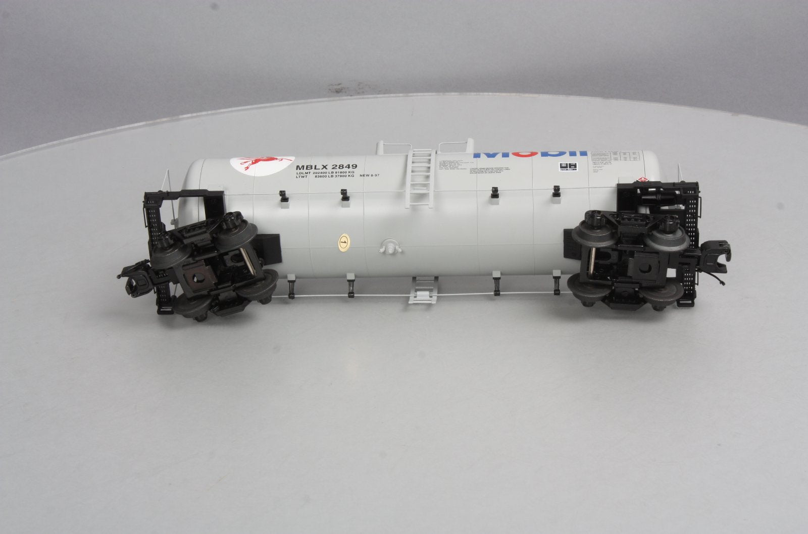MTH 20-96226 O Mobil Single Dome Tank Car #2849