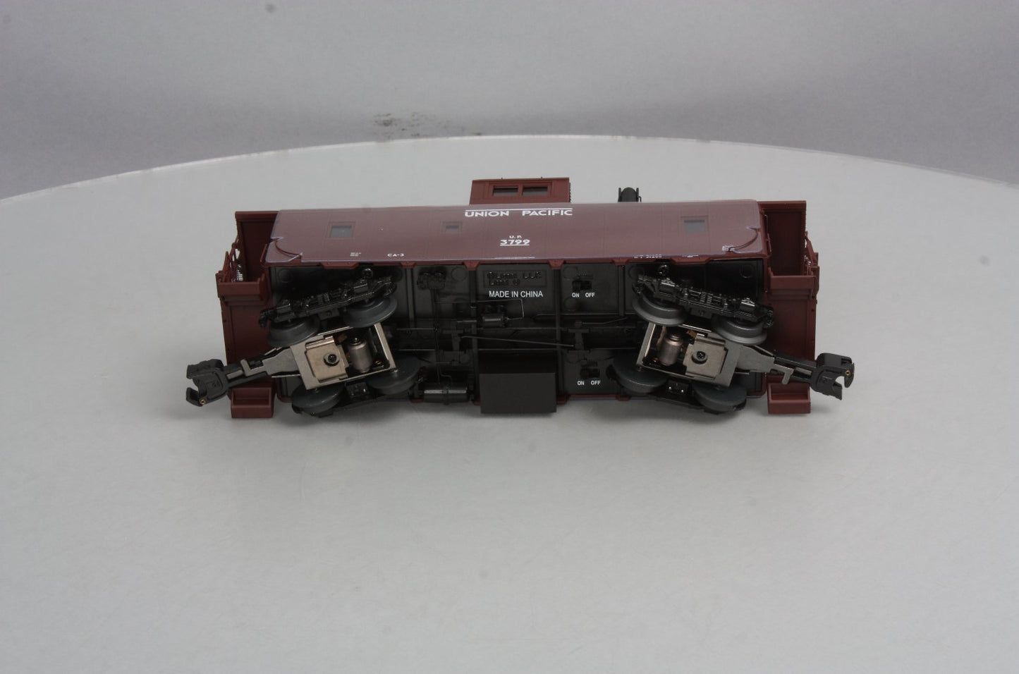 Lionel 6-27633 O Gauge Union Pacific CA-3 Caboose #3799