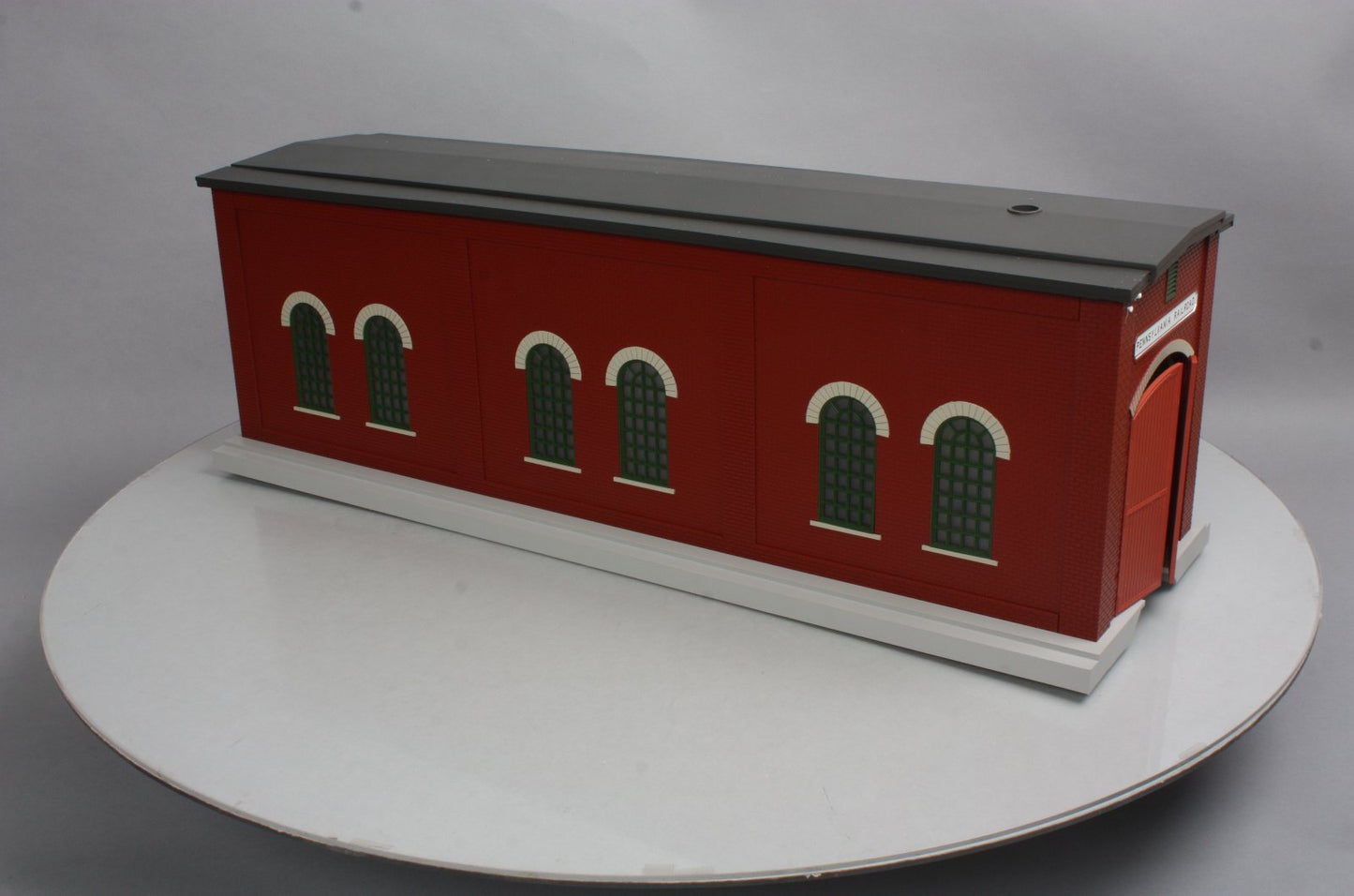 MTH 30-90267 Pennsylvania Single Engine Shed