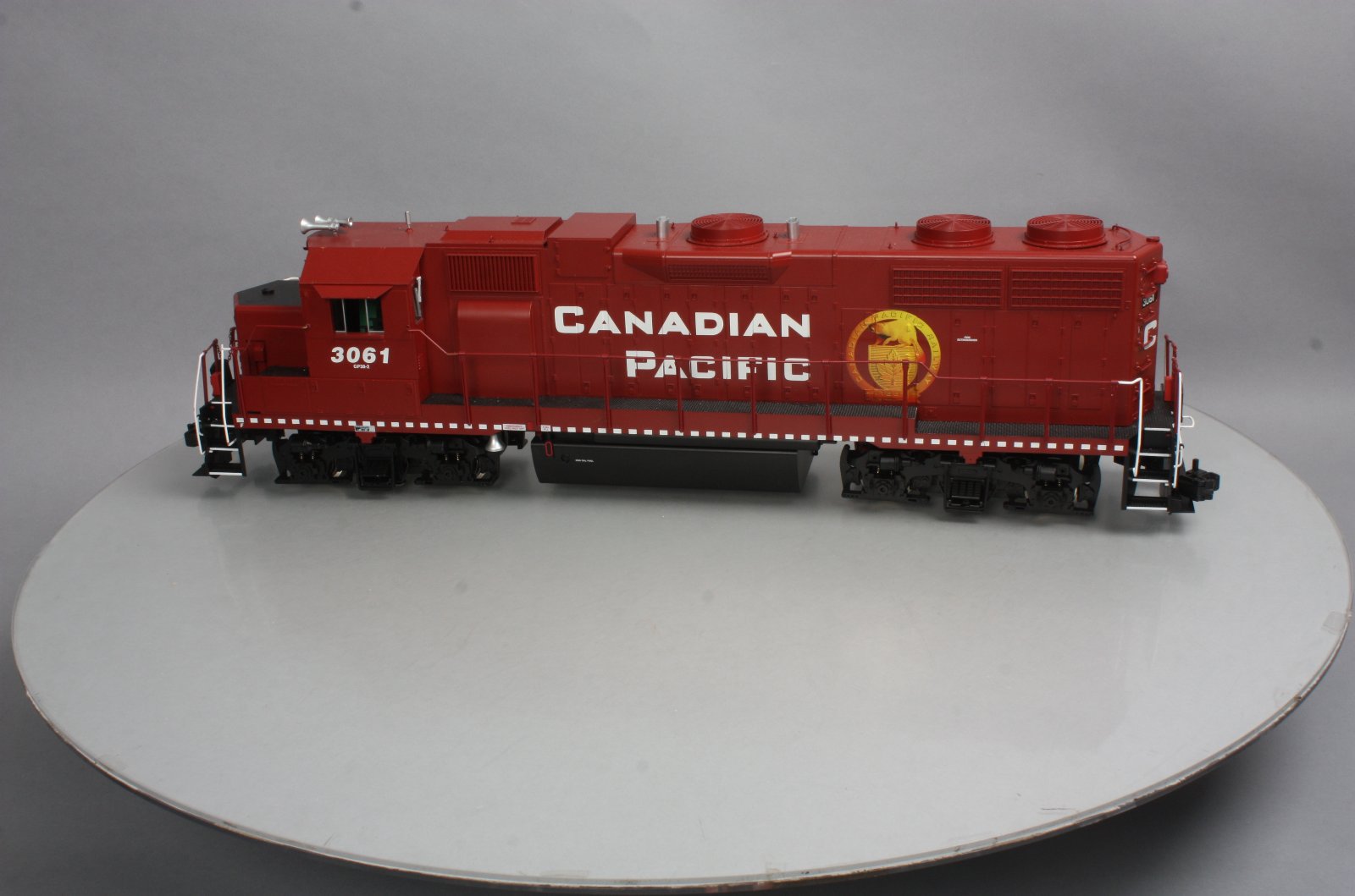 USA Trains R22235 G Canadian Pacific GP 38-2 Diesel Locomotive #3061