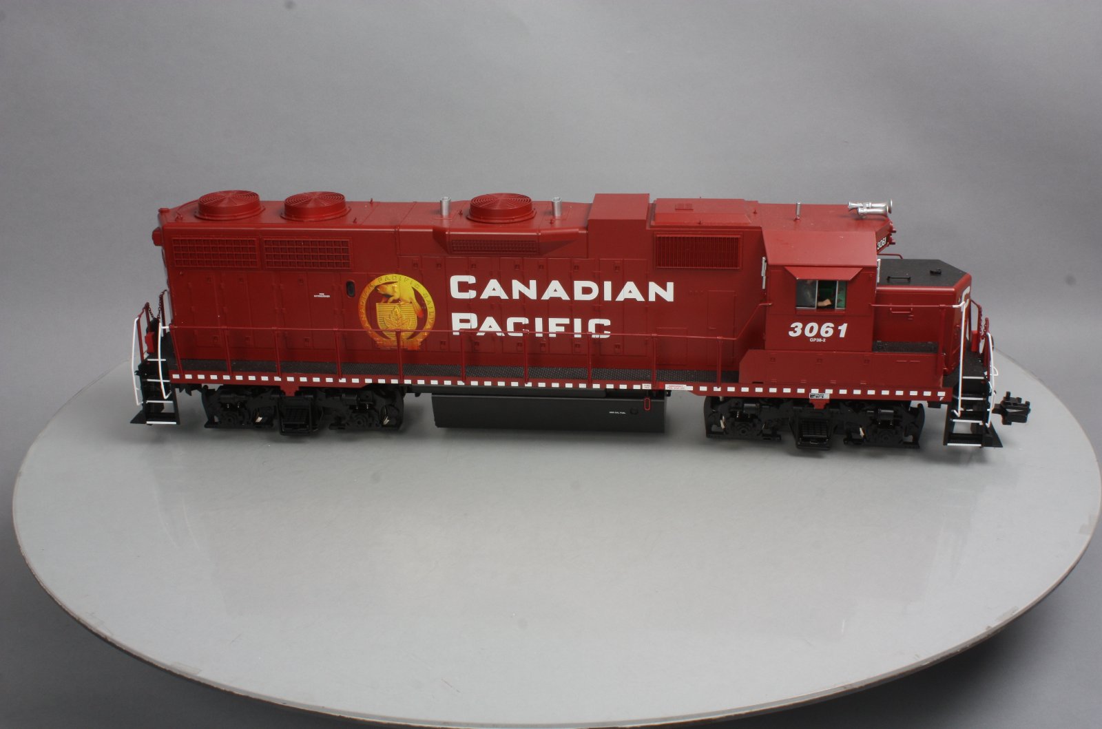 USA Trains R22235 G Canadian Pacific GP 38-2 Diesel Locomotive #3061