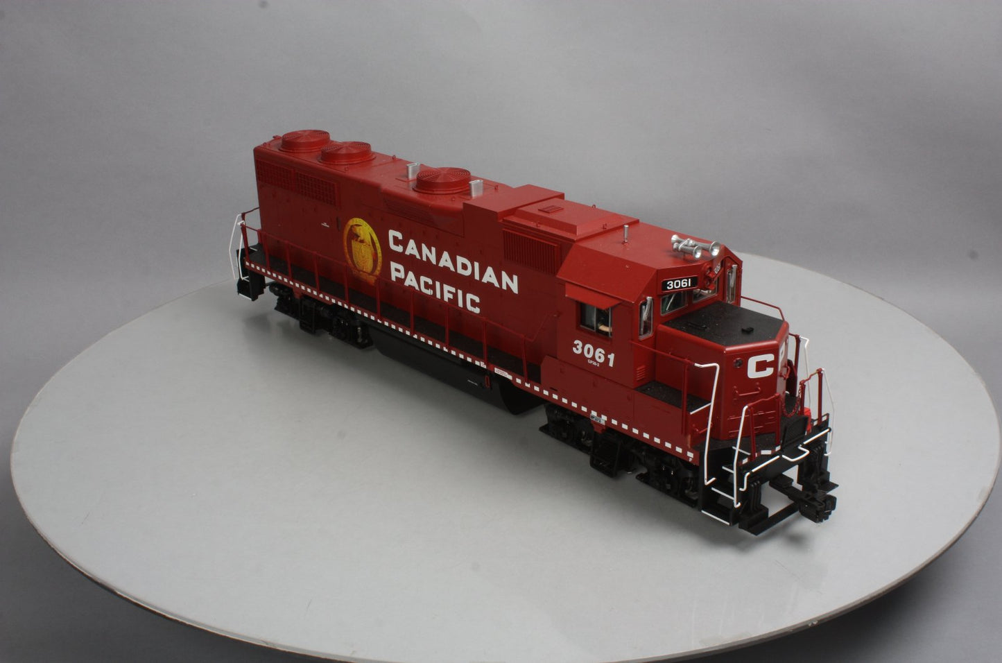 USA Trains R22235 G Canadian Pacific GP 38-2 Diesel Locomotive #3061