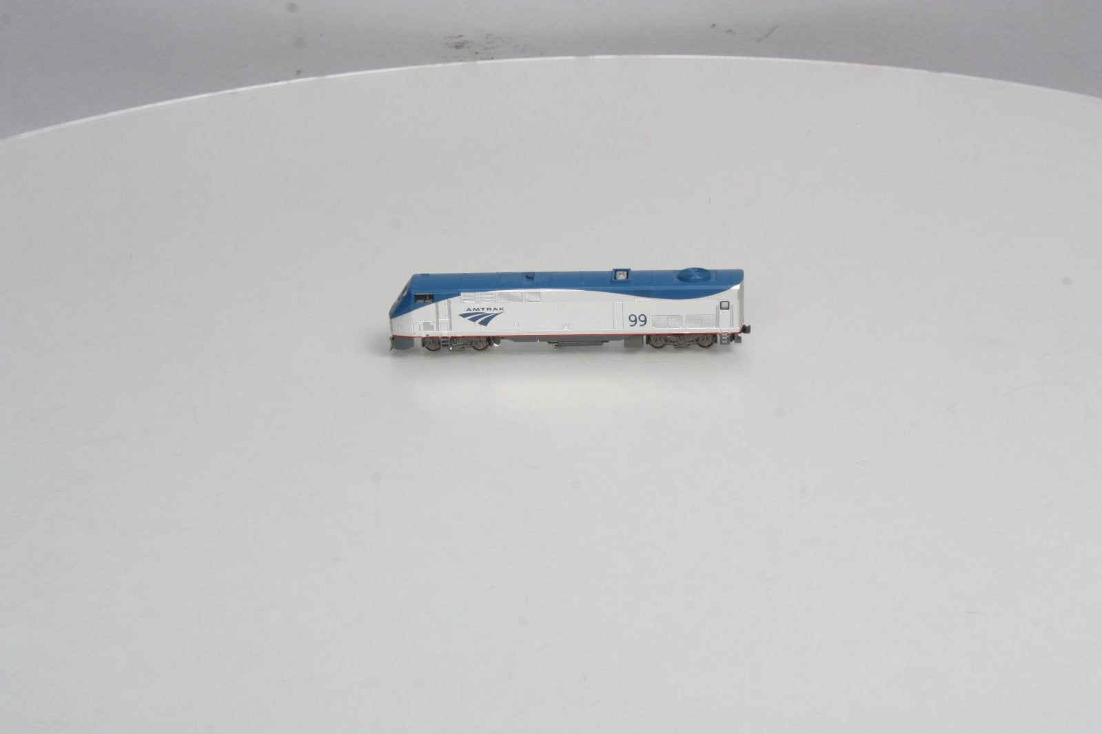 Kato 176-6028-1 N Amtrak GE P42 Diesel Locomotive #99 with DCC