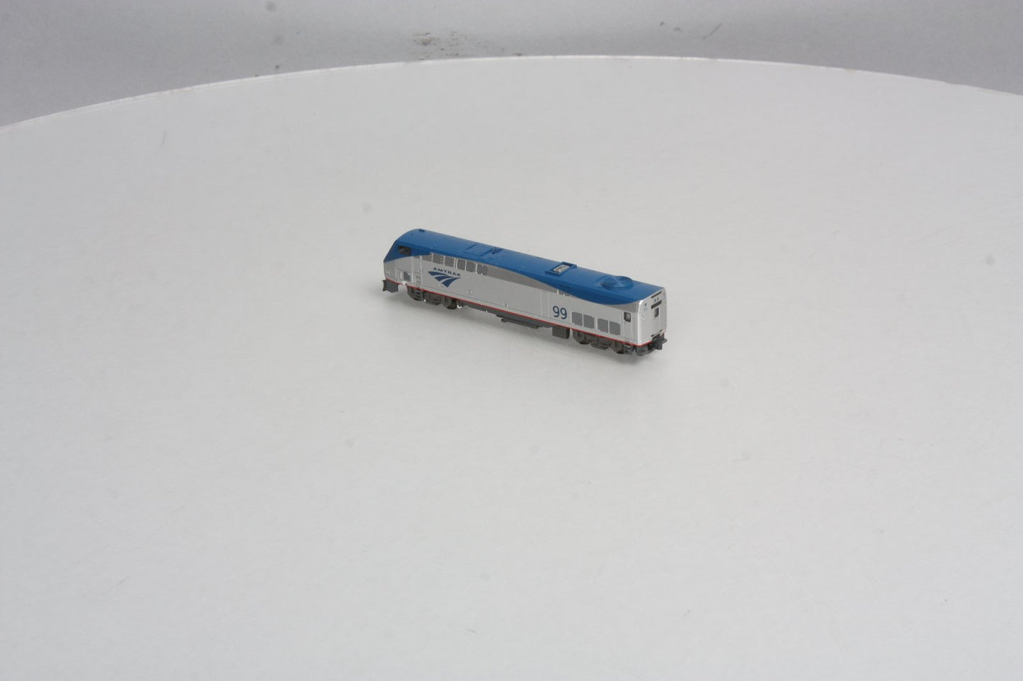 Kato 176-6028-1 N Amtrak GE P42 Diesel Locomotive #99 with DCC