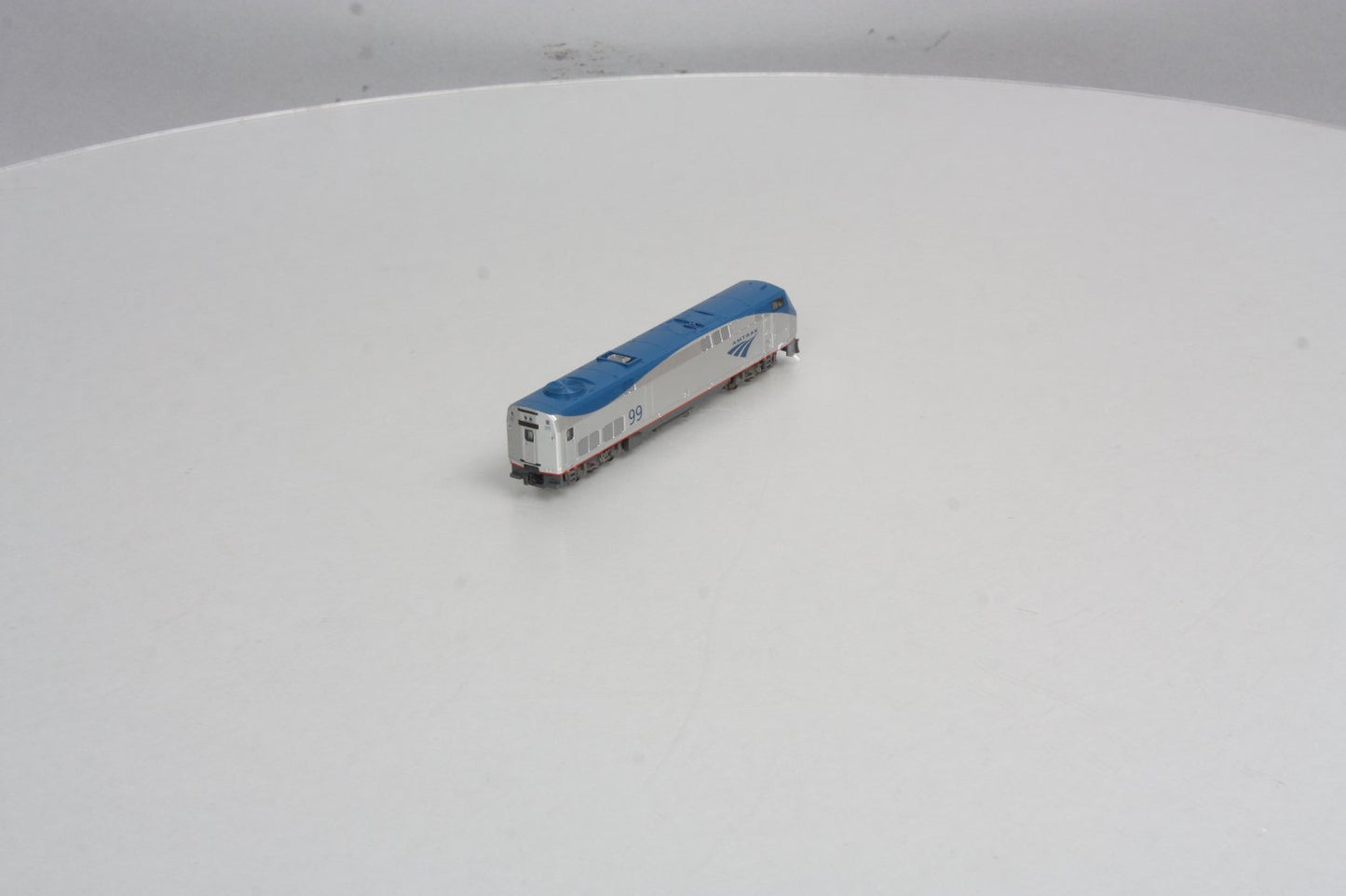 Kato 176-6028-1 N Amtrak GE P42 Diesel Locomotive #99 with DCC