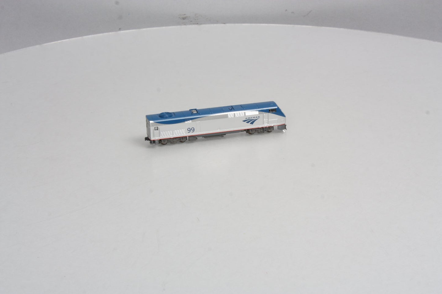 Kato 176-6028-1 N Amtrak GE P42 Diesel Locomotive #99 with DCC