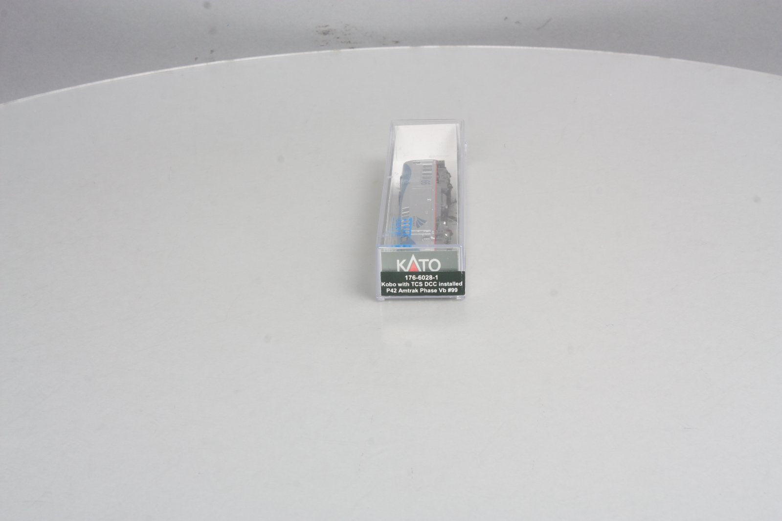 Kato 176-6028-1 N Amtrak GE P42 Diesel Locomotive #99 with DCC